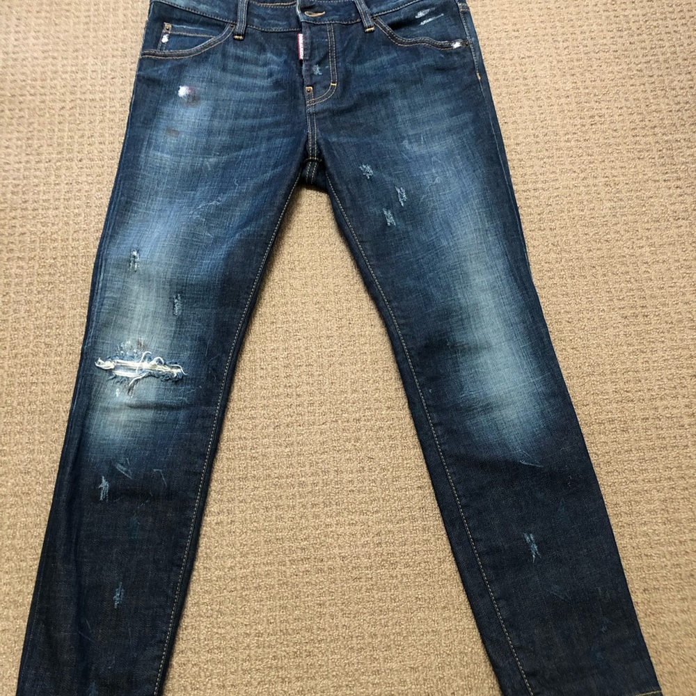 Authentic DSQUARED2 women’s Skinny Jeans - SOLD